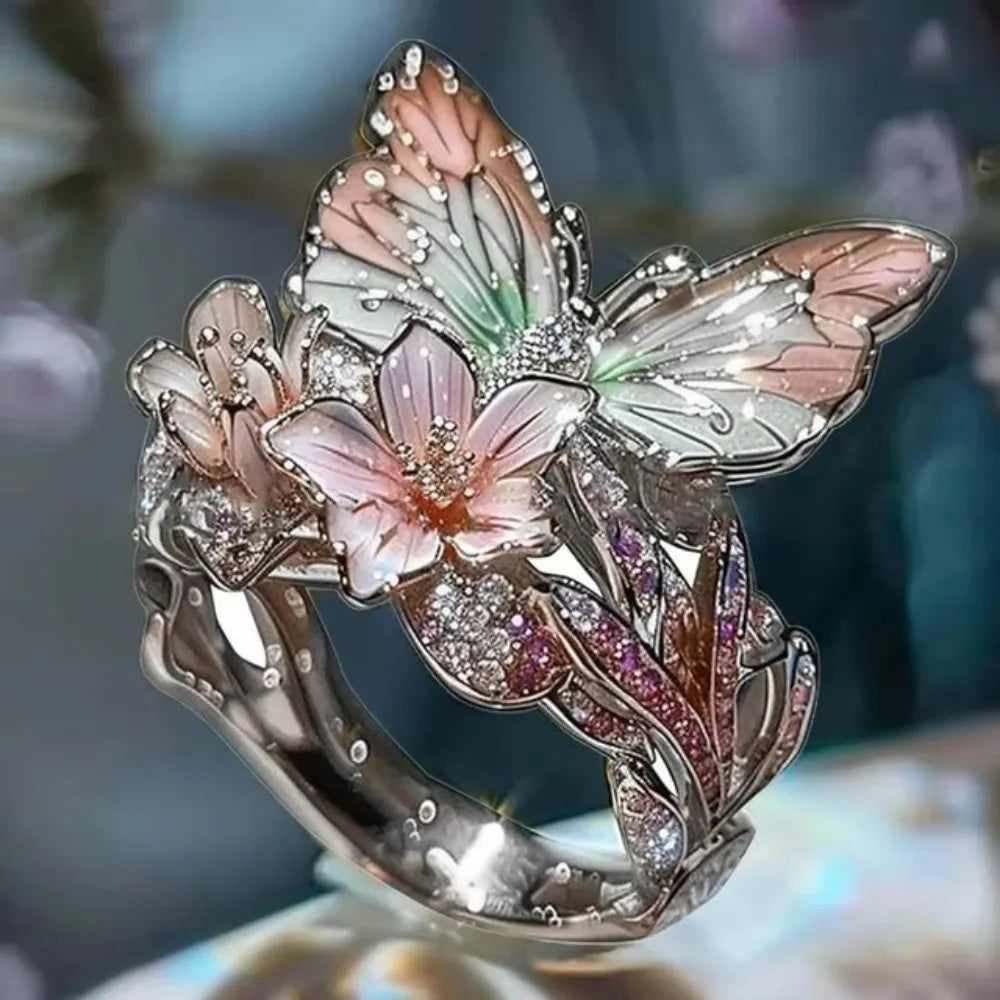 FlutterBloom Ring – Nature’s Elegance on Your Finger